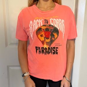 Neon peach/orange snake (cobra) t shirt. Size XS made in turkey. 100% cotton